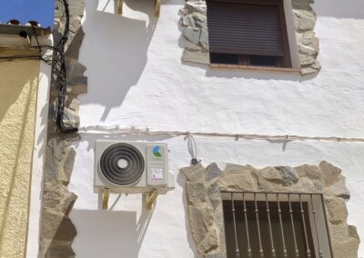 instalaciones llanos aire acondicionado 08 400x284 - Trabajos Realizados