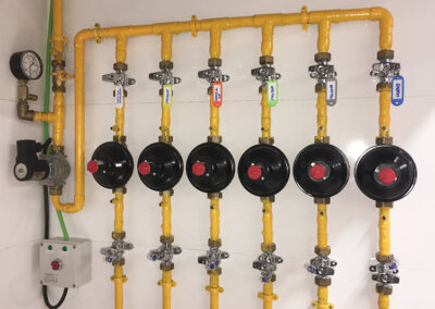 instalaciones llanos obras fontaneria 400x284 - Trabajos Realizados